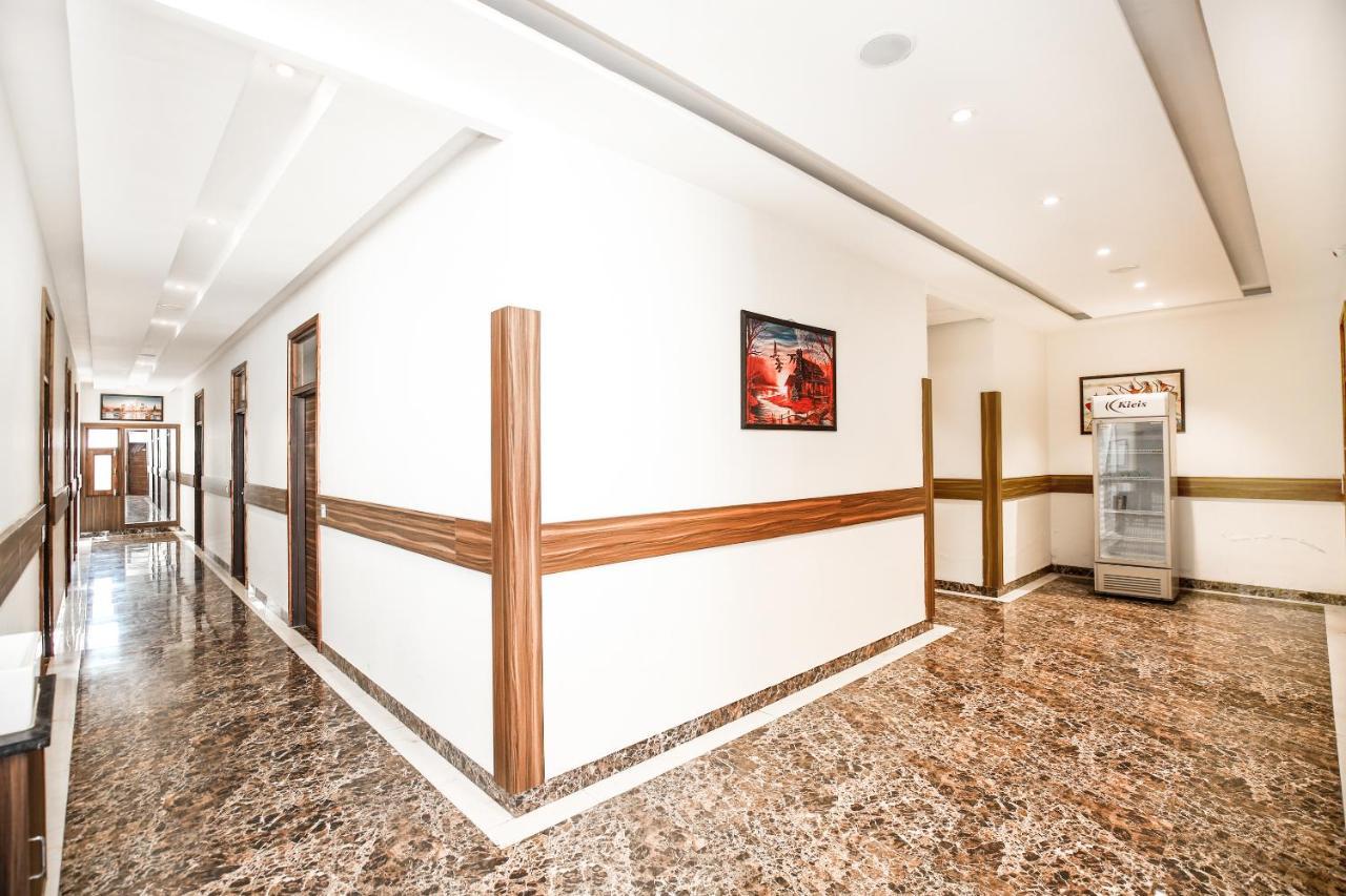 Hotel Woodcrest Zirakpur Chandigarh- Best Family Hotel - Luxurious Rooms - Unit Of Sidham Group Экстерьер фото